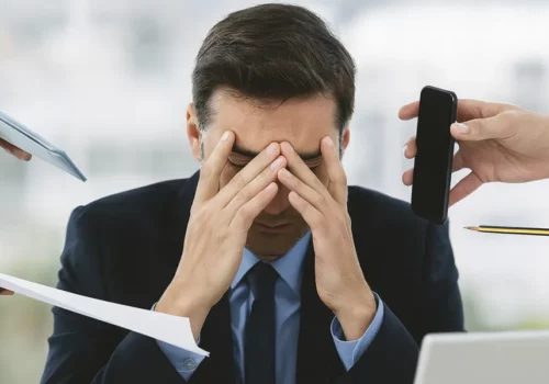Cómo Combatir el Estrés Laboral: Consejos y Estrategias Efectivas