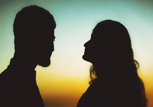 Desconfianza en la Pareja: Señales y Estrategias para Superarla